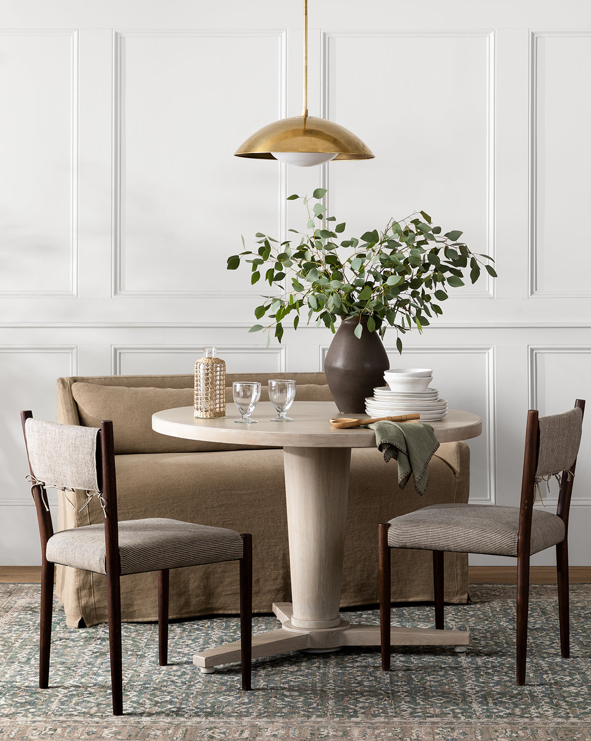 Evergreen, Orla Dining Table
